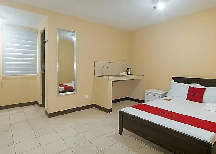 Hotel Reddoorz @ Mubg Apartelle Near Baclaran Church *